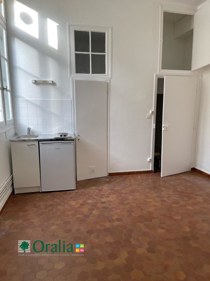 Image 1 sur 1 - Appartement  ·  Location · Dijon (21000) · 1 pièce · 19m²