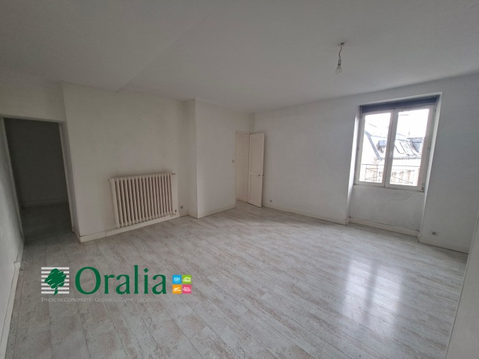 Image 2 sur 11 - Appartement  ·  Location · Dijon (21000) · 2 pièces · 59m²