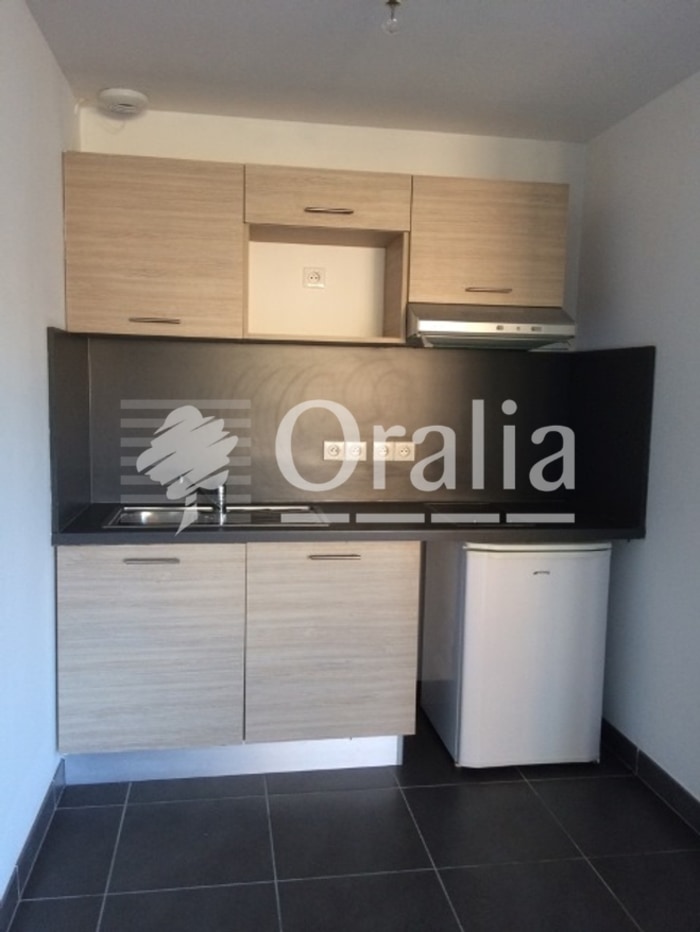 Image 6 sur 10 - Appartement  ·  Location · Juvignac (34990) · 2 pièces · 46m²