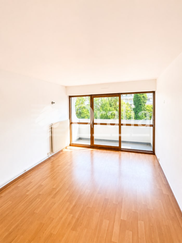 Image 2 sur 7 - Appartement  ·  Location · Le Bouscat (33110) · 2 pièces · 53m²