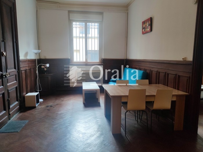 Image 1 sur 3 - Appartement  ·  Location · Bordeaux (33300) · 45m²