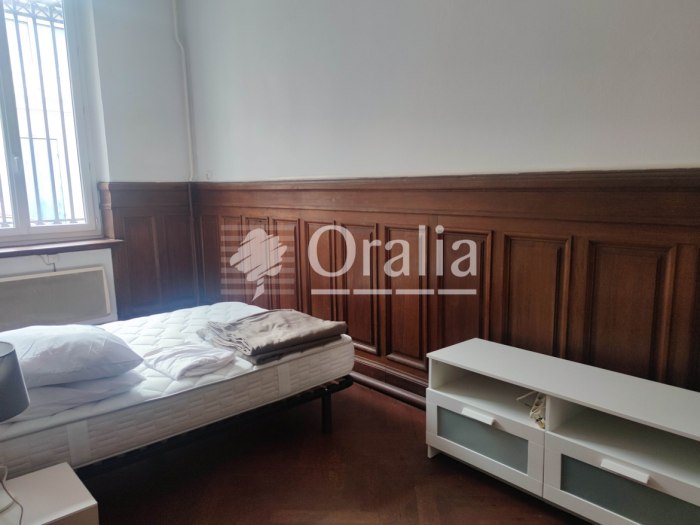 Image 2 sur 3 - Appartement  ·  Location · Bordeaux (33300) · 45m²