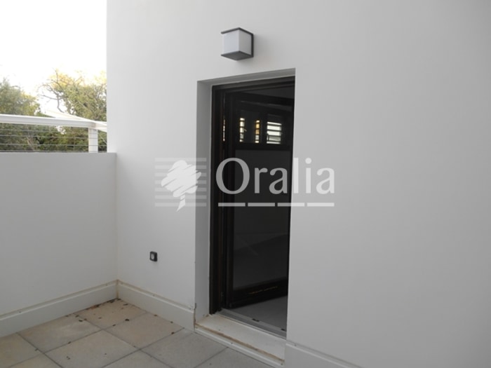 Image 3 sur 10 - Appartement  ·  Location · St Jean De Vedas (34430) · 3 pièces · 82m²