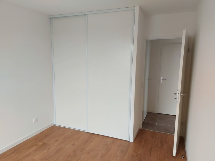 Image 9 sur 10 - Appartement  ·  Location · Bordeaux (33800) · 4 pièces · 86m²