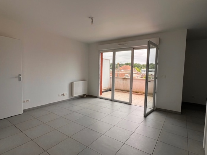 Image 5 sur 6 - Appartement  ·  Location · Pessac (33600) · 2 pièces · 48m²