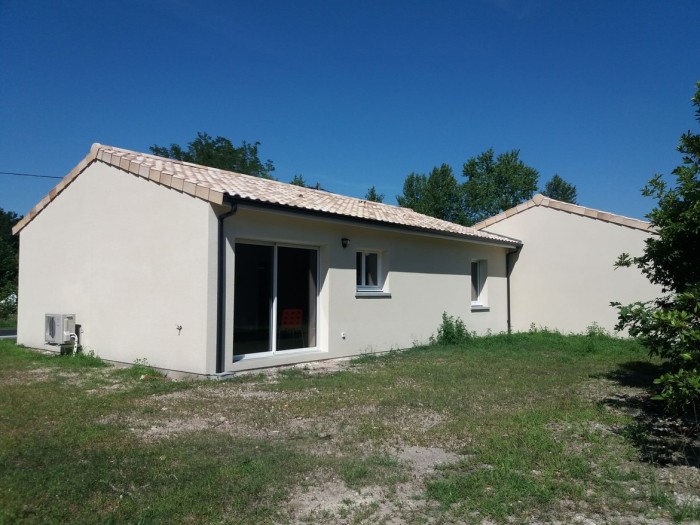 Image 7 sur 13 - Maison/villa  ·  Location · Le Pian Medoc (33290) · 3 pièces · 73m²