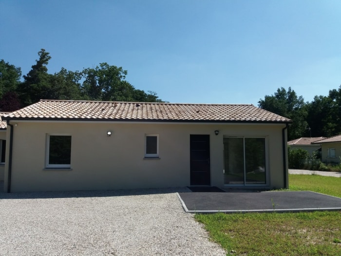 Image 8 sur 13 - Maison/villa  ·  Location · Le Pian Medoc (33290) · 3 pièces · 73m²