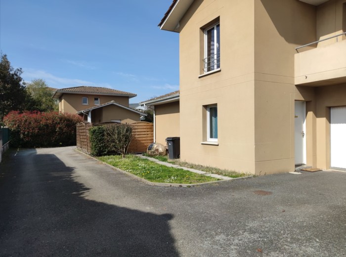 Image 2 sur 6 - Maison/villa  ·  Location · Pessac (33600) · 4 pièces · 100m²