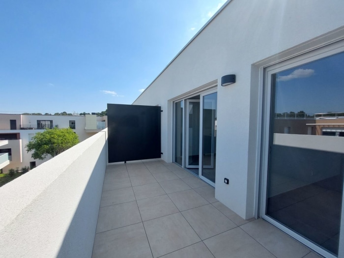 Image 5 sur 15 - Appartement  ·  Location · Nimes (30900) · 2 pièces · 40m²