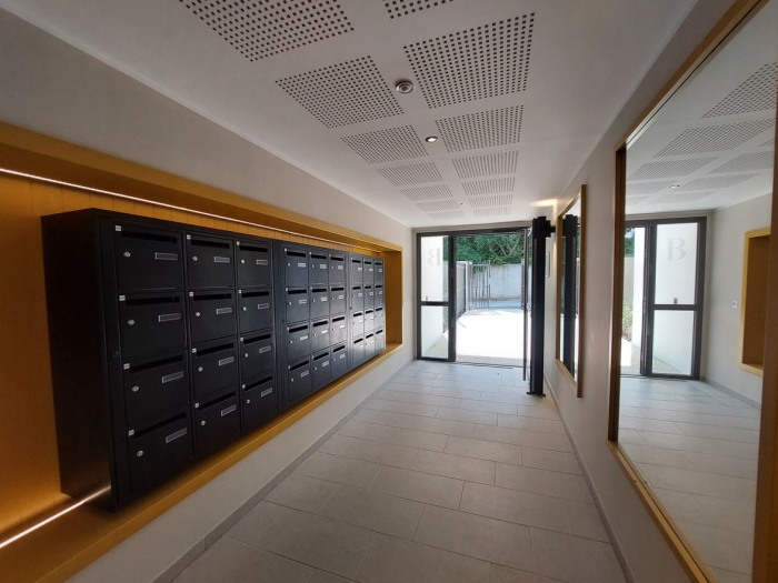 Image 7 sur 15 - Appartement  ·  Location · Nimes (30900) · 2 pièces · 40m²