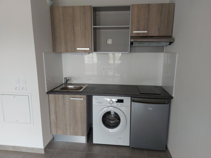 Image 3 sur 4 - Appartement  ·  Location · Bassens (33530) · 2 pièces · 53m²