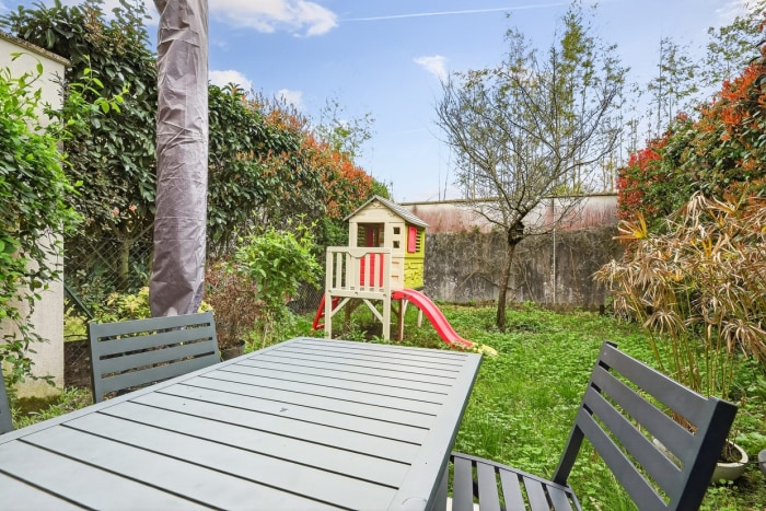 Image 10 sur 11 - Maison/villa  ·  Vente · Bruges (33520) · 4 pièces · 91m²
