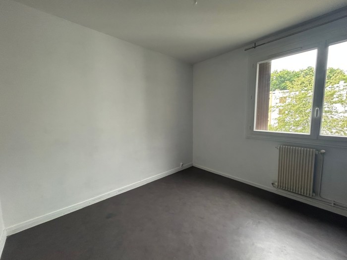 Image 9 sur 12 - Appartement  ·  Vente · Bordeaux (33200) · 4 pièces · 81m²