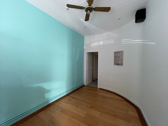 Image 11 sur 12 - Immeuble  ·  Vente · Bordeaux (33000) · 191m²
