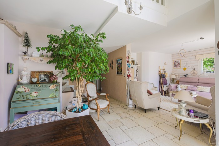 Image 5 sur 13 - Maison/villa  ·  Vente · Vaulnaveys Le Haut (38410) · 6 pièces · 132m²
