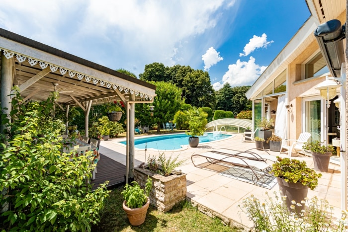 Image 12 sur 13 - Maison/villa  ·  Vente · Vaulnaveys Le Haut (38410) · 6 pièces · 132m²