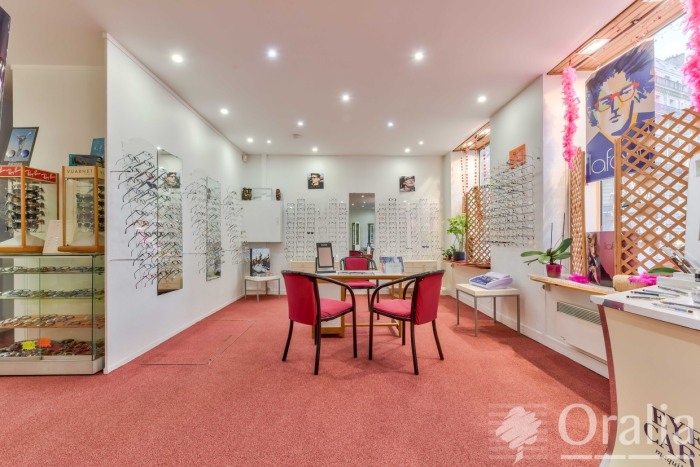 Image 5 sur 8 - Boutique  ·  Vente · Paris (75005) · 90m²