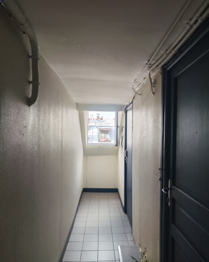 Image 4 sur 6 - Appartement  ·  Vente · Paris (75010) · 1 pièce · 4m²