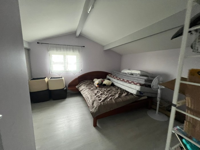 Image 9 sur 10 - Maison/villa  ·  Vente · Blanquefort (33290) · 6 pièces · 160m²