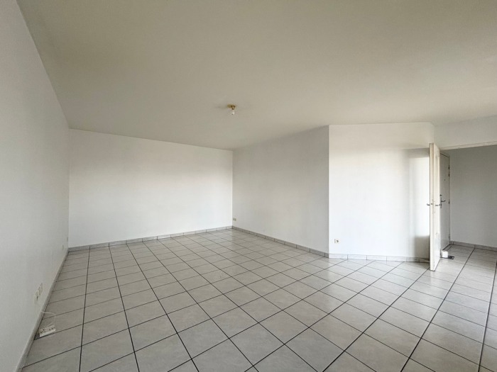 Image 4 sur 11 - Appartement  ·  Vente · Villeurbanne (69100) · 3 pièces · 71m²
