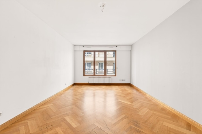 Image 3 sur 9 - Appartement  ·  Vente · Lyon 06 (69006) · 3 pièces · 74m²