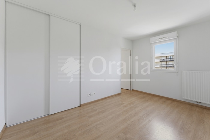 Image 9 sur 12 - Appartement  ·  Vente · Merignac (33700) · 2 pièces · 44m²
