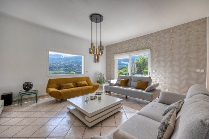 Image 7 sur 22 - Maison/villa  ·  Vente · St Martin D Uriage (38410) · 7 pièces · 210m²