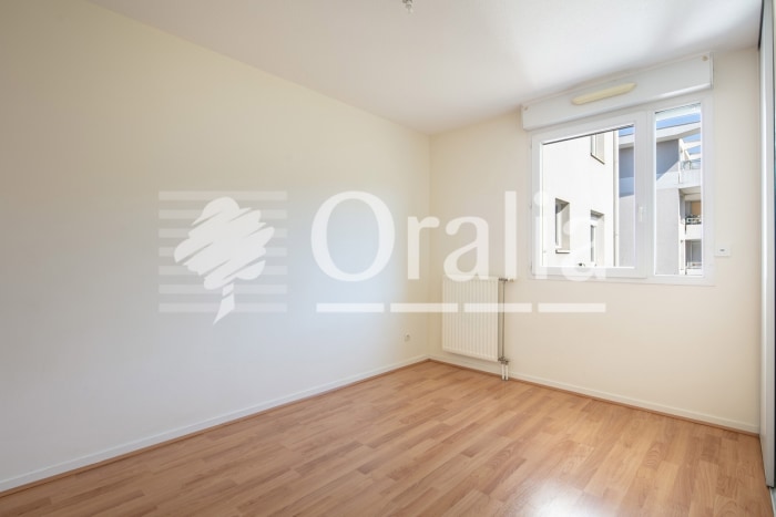 Image 6 sur 9 - Appartement  ·  Vente · Echirolles (38130) · 3 pièces · 75m²