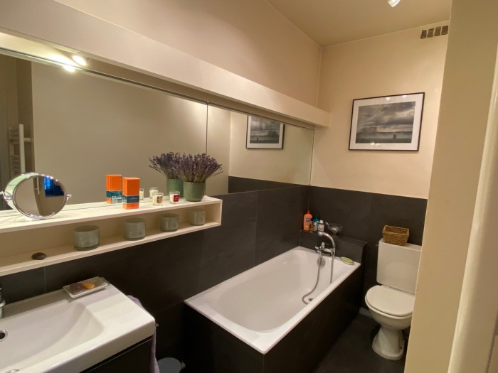 Image 8 sur 12 - Appartement  ·  Vente · Paris (75007) · 3 pièces · 60m²