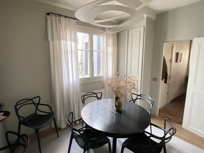 Image 6 sur 12 - Appartement  ·  Vente · Paris (75007) · 3 pièces · 60m²