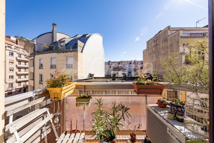 Image 13 sur 14 - Appartement  ·  Vente · Grenoble (38000) · 2 pièces · 39m²