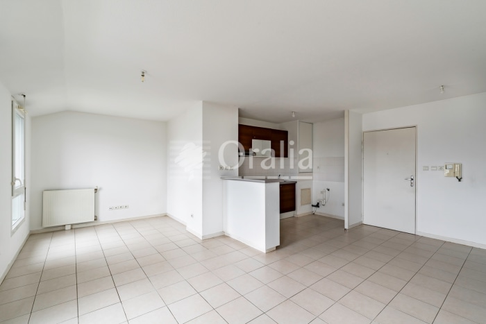 Image 2 sur 9 - Appartement  ·  Vente · Le Haillan (33185) · 3 pièces · 62m²