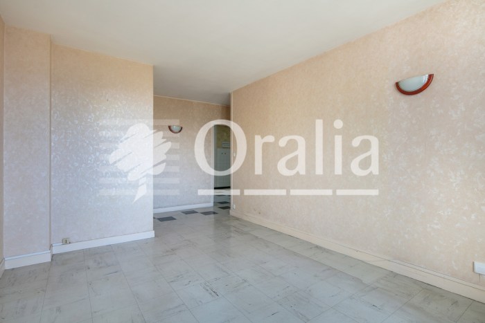 Image 2 sur 9 - Appartement  ·  Vente · Le Pont De Claix (38800) · 4 pièces · 66m²