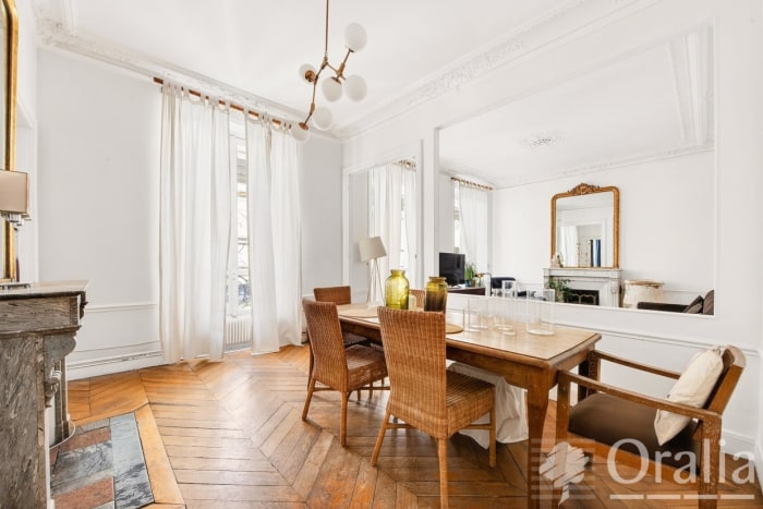 Image 6 sur 12 - Appartement  ·  Vente · Paris 04 (75004) · 4 pièces · 91m²