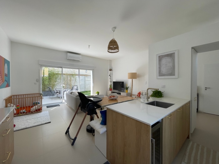 Image 4 sur 13 - Maison/villa  ·  Vente · Bordeaux (33200) · 4 pièces · 85m²