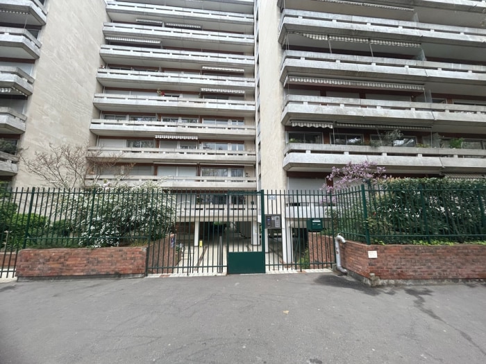 Image 5 sur 5 - Parking/box  ·  Vente · Paris (75011)