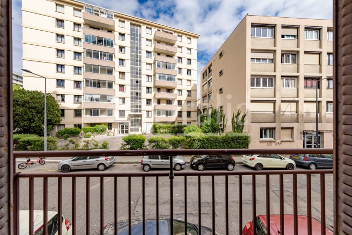 Image 12 sur 15 - Appartement  ·  Vente · Grenoble (38100) · 3 pièces · 58m²