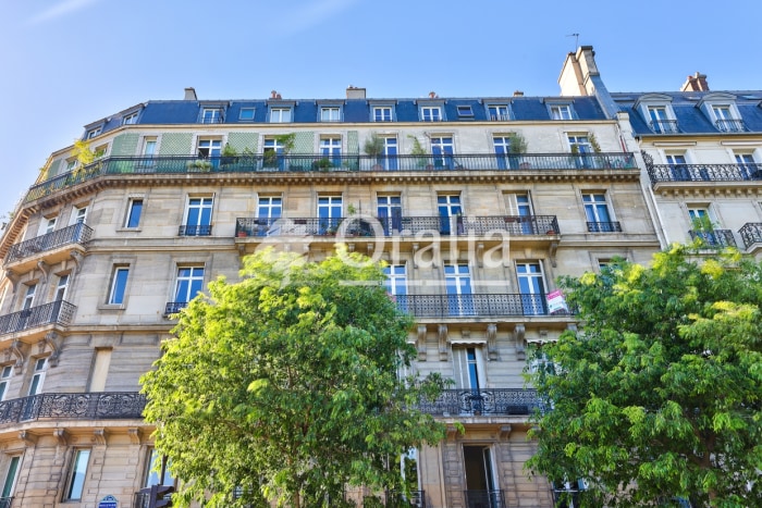 Image 1 sur 9 - Appartement  ·  Vente · Paris (75004) · 1 pièce · 18m²