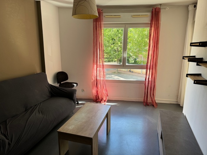 Image 2 sur 8 - Appartement  ·  Vente · Dijon (21000) · 2 pièces · 34m²