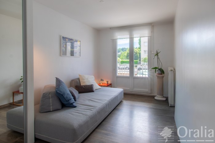Image 9 sur 11 - Appartement  ·  Vente · Caluire Et Cuire (69300) · 4 pièces · 82m²