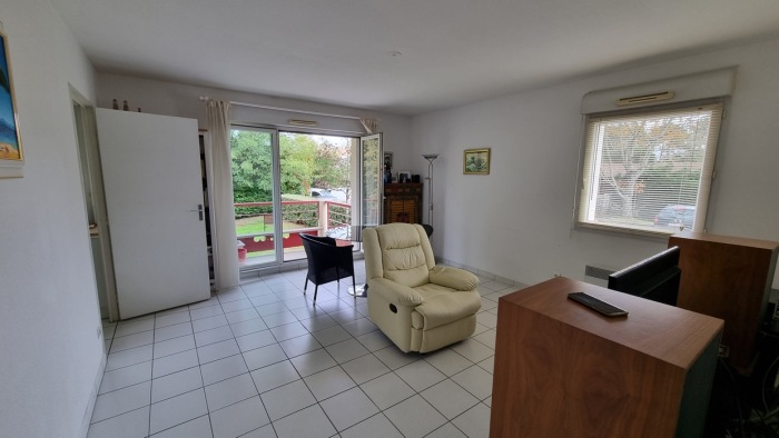 Image 2 sur 11 - Appartement  ·  Vente · St Jean D Illac (33127) · 2 pièces · 56m²