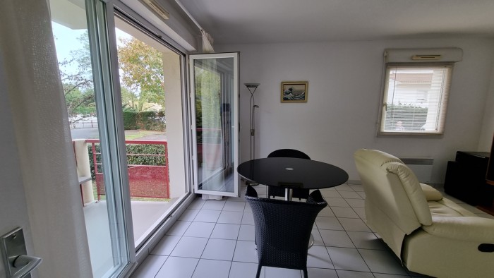 Image 4 sur 11 - Appartement  ·  Vente · St Jean D Illac (33127) · 2 pièces · 56m²