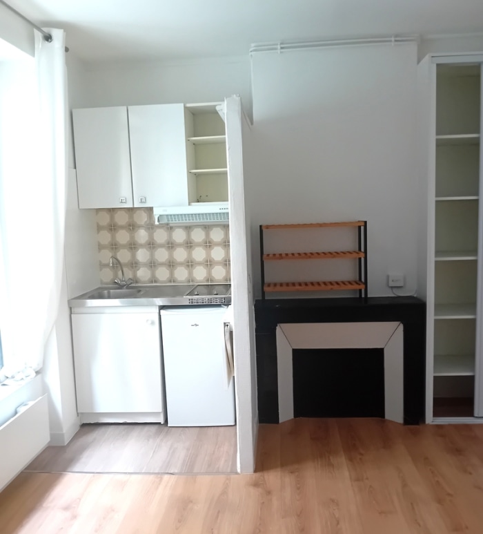 Image 4 sur 6 - Appartement  ·  Vente · Paris (75017) · 1 pièce · 18m²