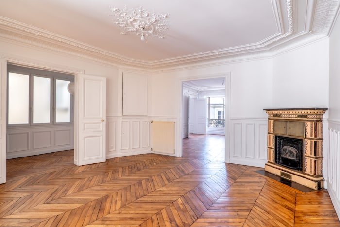 Image 17 sur 30 - Appartement  ·  Vente · Paris 09 (75009) · 5 pièces · 138m²