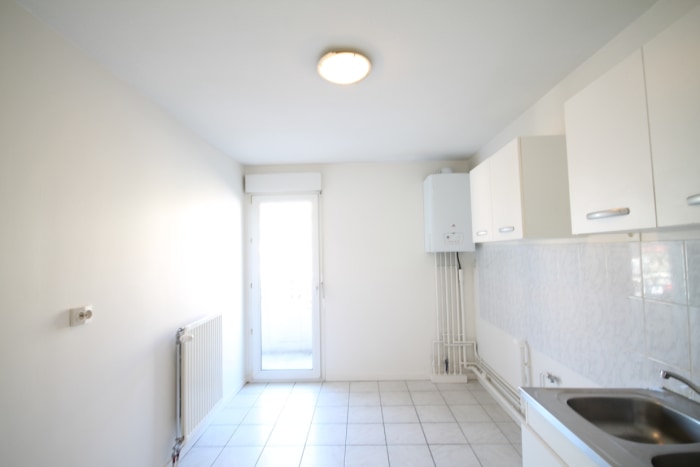 Image 10 sur 16 - Appartement  ·  Vente · Grenoble (38000) · 3 pièces · 68m²