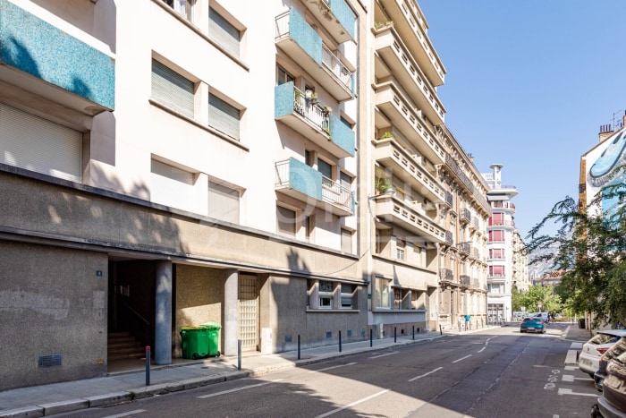 Image 3 sur 13 - Appartement  ·  Vente · Grenoble (38000) · 1 pièce · 37m²