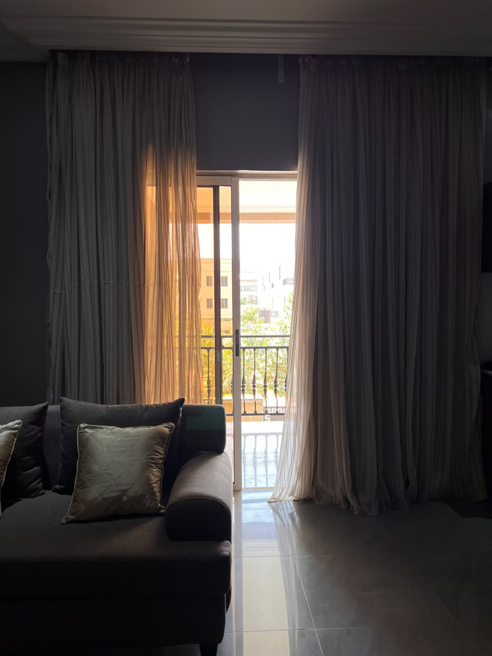 One Bedroom, Jahi