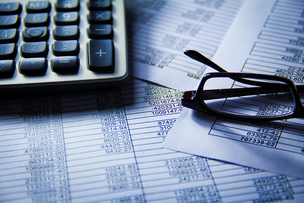Economic Indicators Shape Retirement Planning as Global Markets Gain