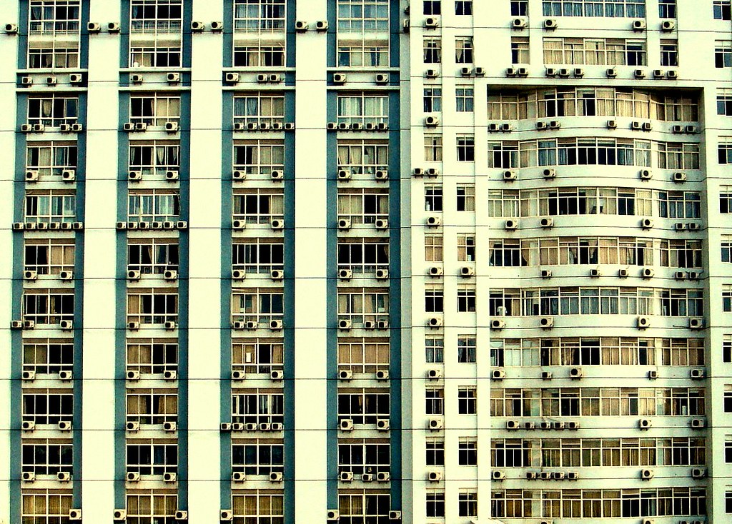 São Paulo's Neighborhoods Reveal Stark Economic Divides for Residents