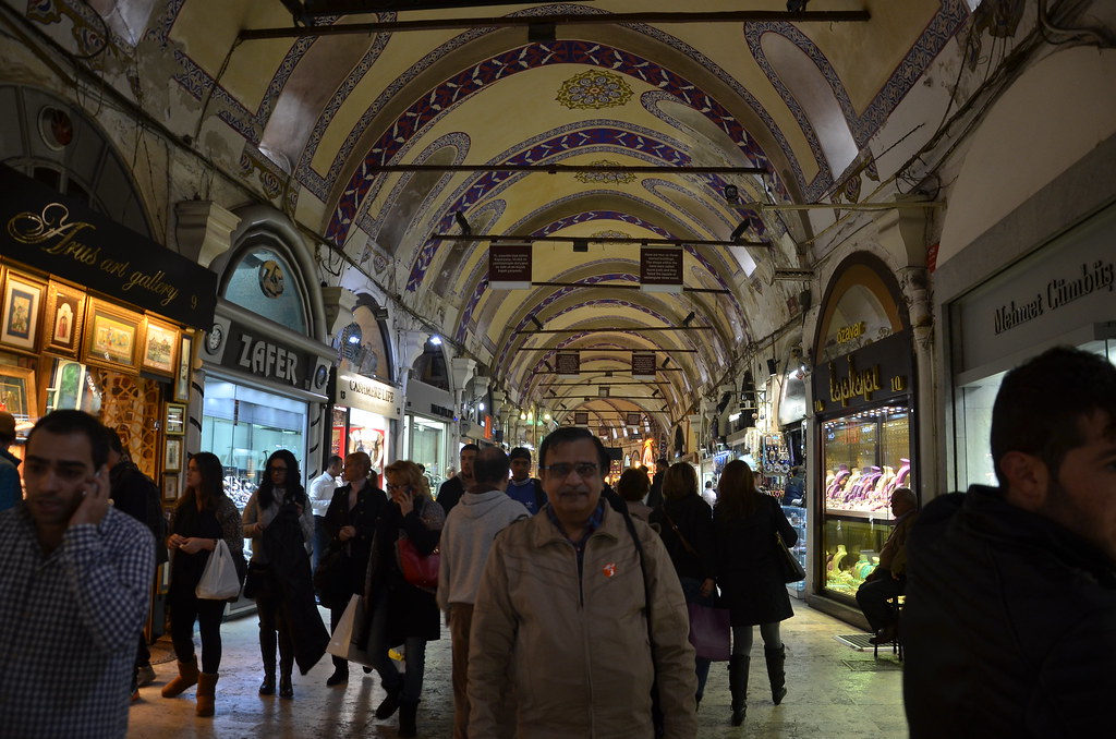 Discover Kadıköy: Istanbul's 5 Must-Visit Markets, Neighborhoods, and Food Destinations